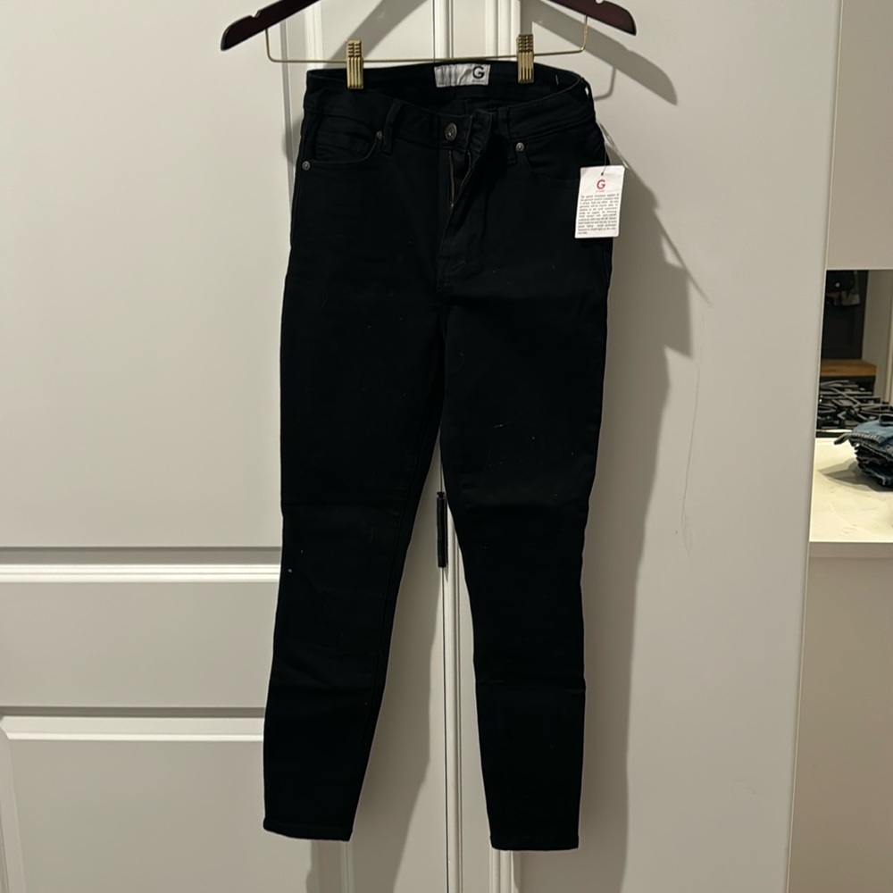 Black Guess Jeans- never worn new with tag